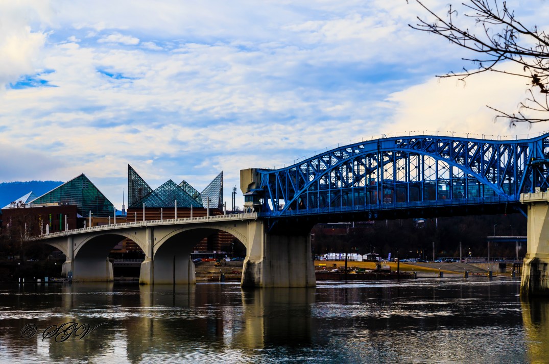 MarketStBridge_Q8Z0178-Edit
